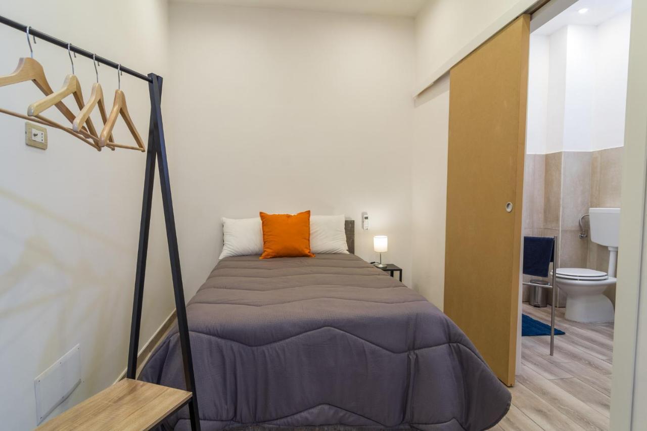 Giu Al Centro Bed & Breakfast Napoli Exterior foto